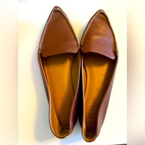 Tan leather J Crew flats size 6.5